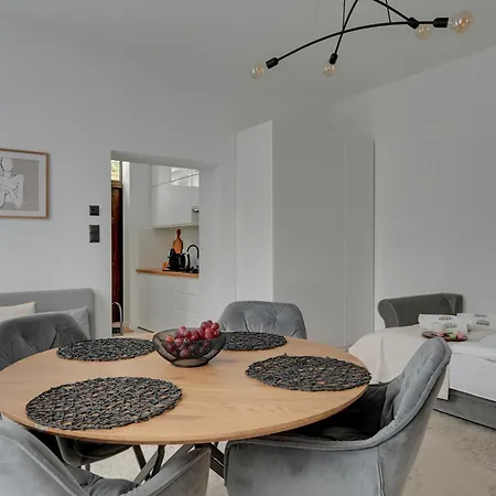 Apartment Chrobrego - 100m Od Plazy By Downtown Zoppot