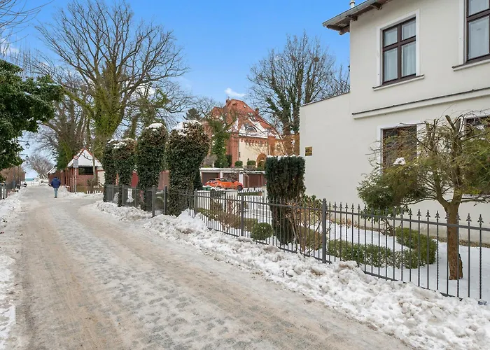 Apartment Chrobrego - 100m Od Plazy By Downtown