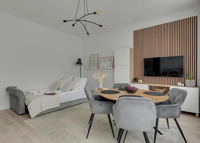 Chrobrego - 100m Od Plazy By Downtown Apartment *